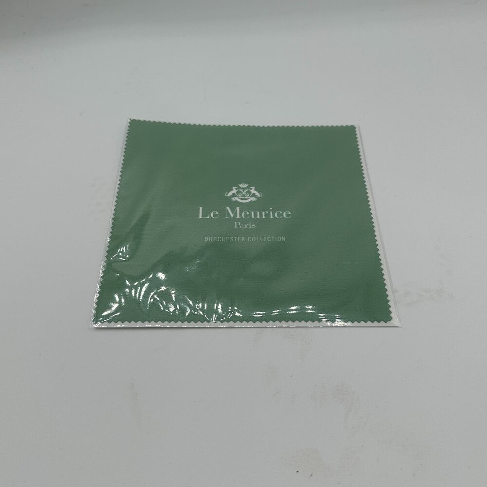 Le Meurice Hotel Paris Eyeglass Cleaning Cloth - Celadon w/Crest, 5 7/8" Sq.